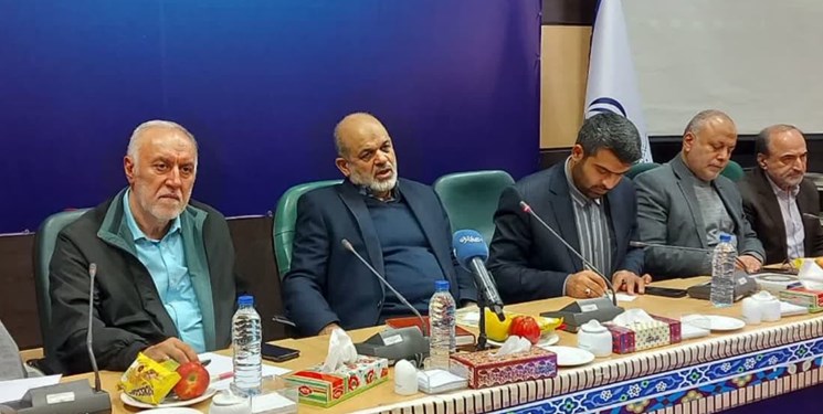 وحیدی: بستر رودخانه شهرستان فیروزکوه در کمیسیون زیربنایی دولت پیگیری میشود