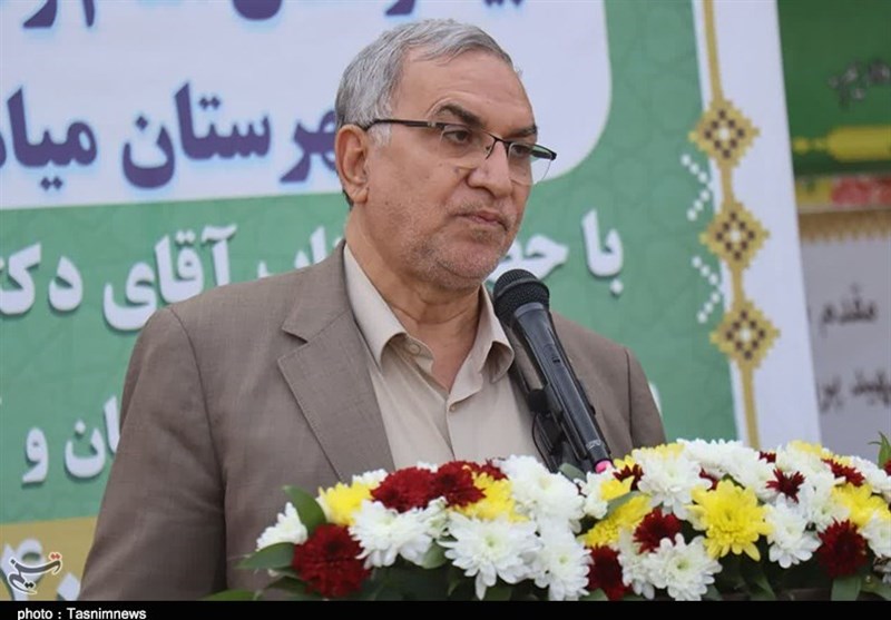 وزیر بهداشت: ۱۶ هزار تخت بیمارستانی به بهرهبرداری رسید/ تولید ۴۰۰۰ محصول سلامتمحور 