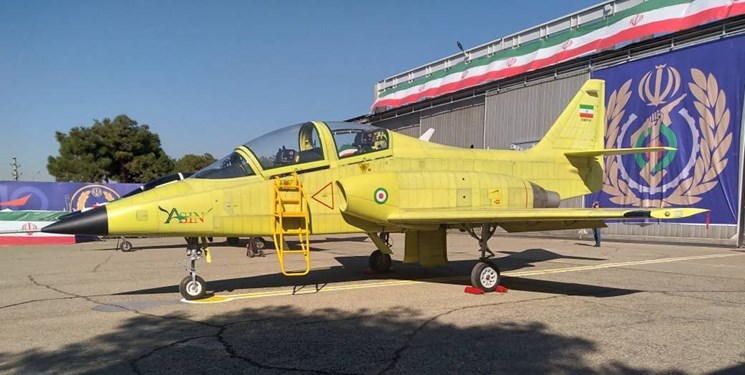 وزیر دفاع: هواپیمای آموزشی یاسین تا ساعتی دیگر پرواز میکند