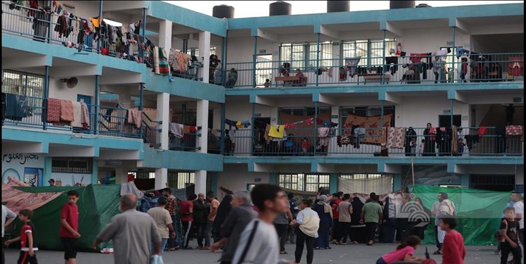 مصائب مردم غزه برای تامین غذا و گرم نگهداشتن کودکان