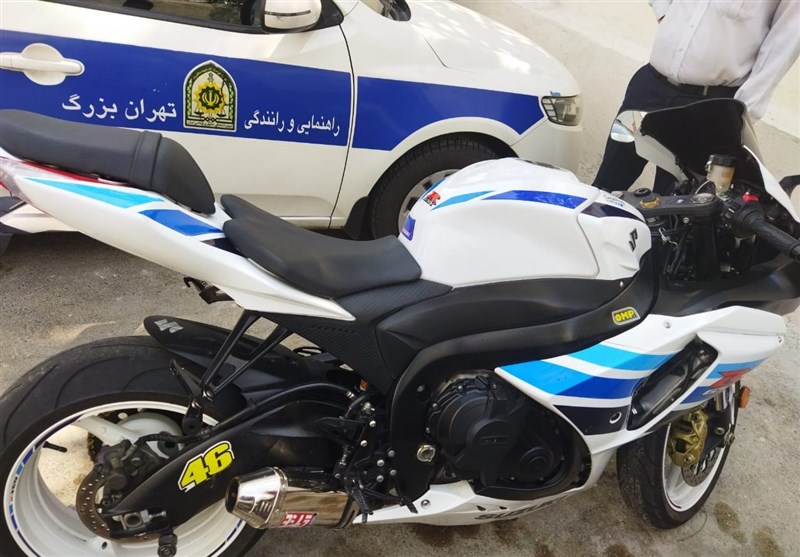 کشف موتورسیکلت ۷ میلیاردی قاچاق در فردیس