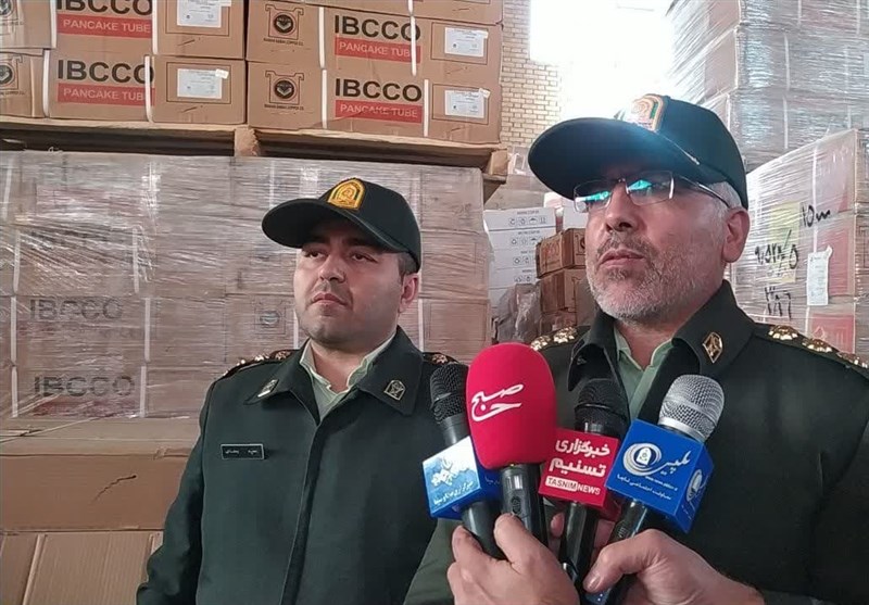 کشف ۱۰۰ میلیارد کالای قاچاق و احتکاری از یک انبار