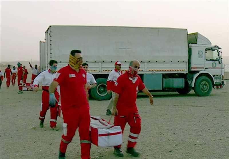 کمک ۸۰۰ تُنی ایران به زلزلهزدگان در افغانستان