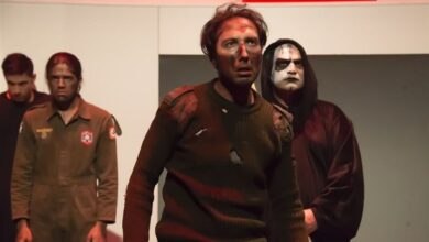 یک کارگردان تئاتر: موضوع جنگ هیچگاه تکراری نمیشود و تاریخ انقضا آن نمیگذرد