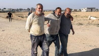 یکهزار کارگر فلسطینی سرگردان در کرانه باختری به نوار غزه بازگشتند