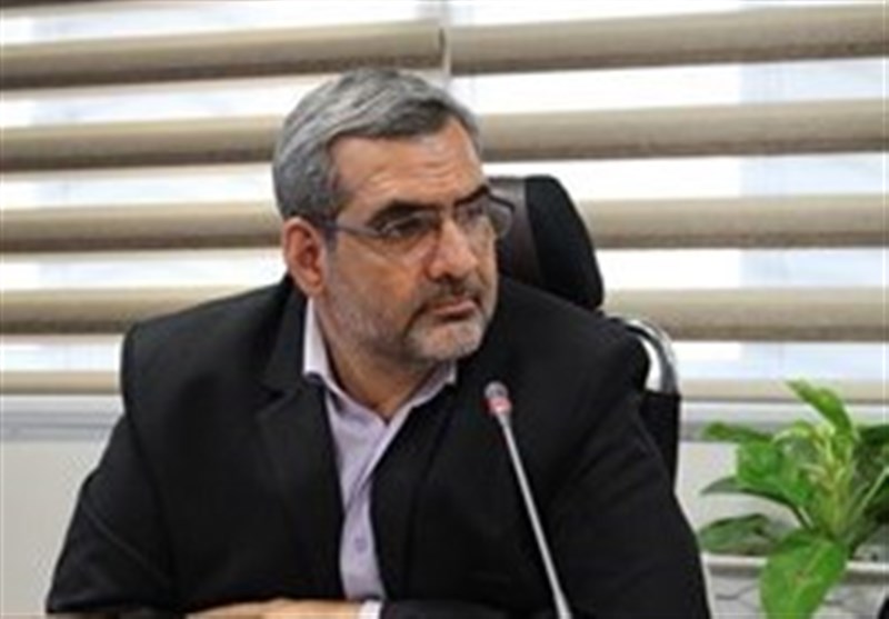 ۴ درصد از ورود دانشآموزان به شاخههای نظری کاهش یافت