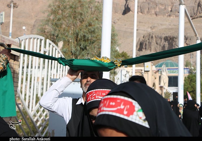 آیتالله سید علی خامنهای , شهید سپهبد قاسم سلیمانی , رهبر انقلاب , استان کرمان , شهید ,