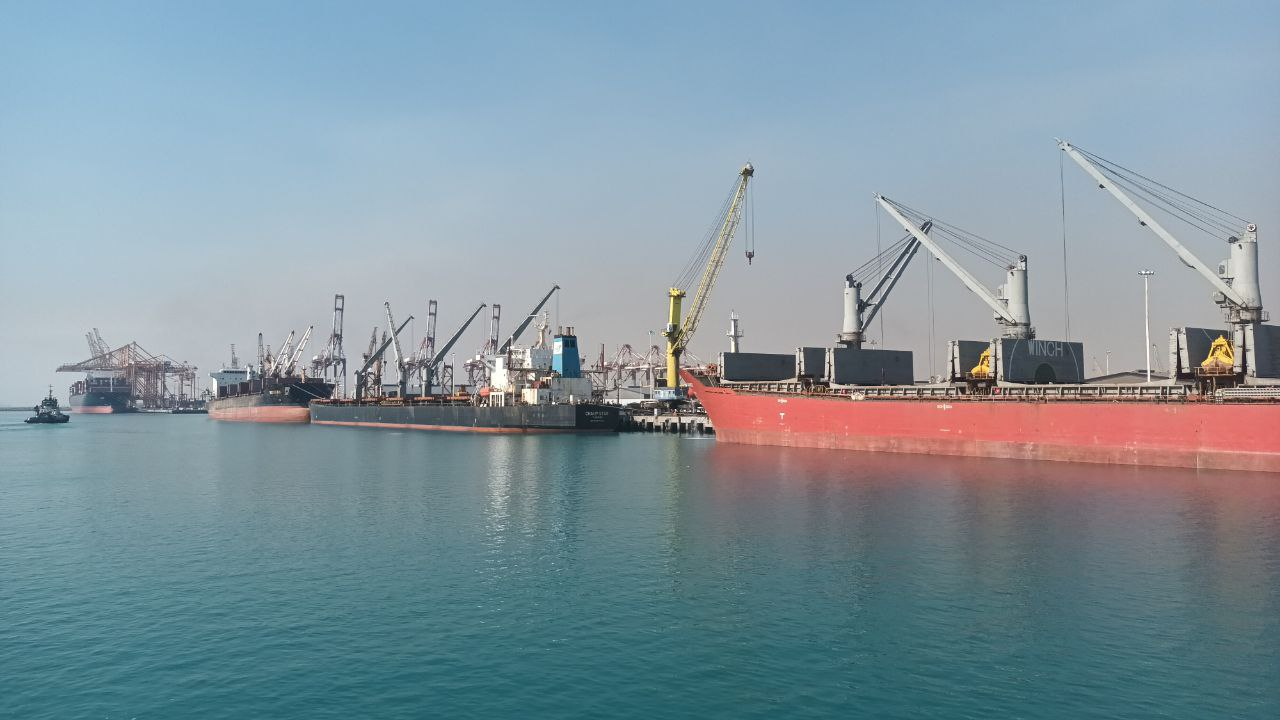 آغاز اتصال منطقه ویژه اقتصادی بندر شهید رجایی به ۲۵۰۰ هکتار پسکرانه