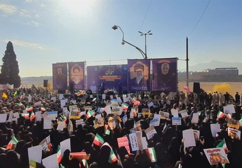 اجتماع مردم اصفهان در یومالله 9 دی/ تجدید میثاق مردم با ولایت + تصویر