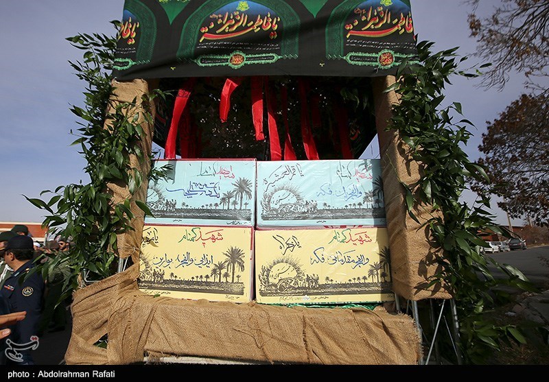 استقبال از پیکر ۴ شهید گمنام در همدان/ تشییع لالههای فاطمی در پایگاه سوم شکاری نوژه + تصویر