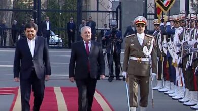 استقبال رسمی مخبر از نخستوزیر سوریه