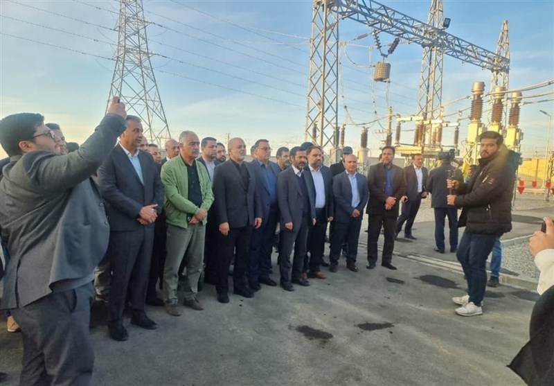 افتتاح پروژه پست برق و سالن اجتماعات شهرک صنعتی بهارستان با حضور وزیر کشور