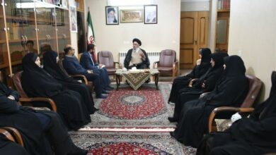 امام جمعه اصفهان: کانونهای پرورش فکری، مراکزی برای رشد فکری نوجوانان باشد