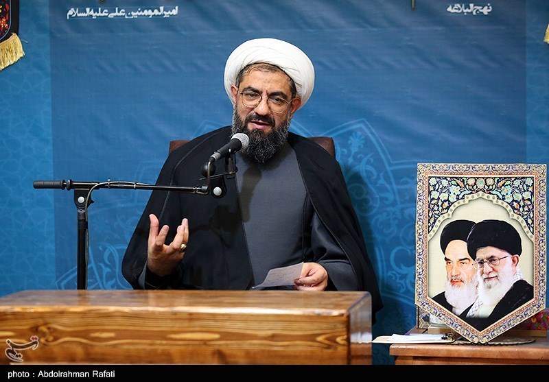 امام جمعه همدان: درباره فروش موقوفه شاهزاده حسین به بانک ملی تصمیم قطعی گرفته نشده است