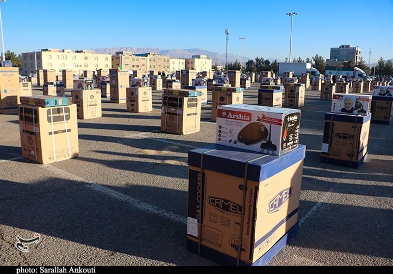 اهدای 313 سری جهیزیه اهدایی امام خامنهای به زوجهای نیازمند سیستان و بلوچستان