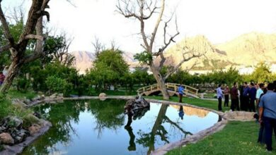 باغ پرندگان خرمآباد گرفتار در قفس بیاعتباری شهرداری