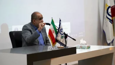 باید انحصار در بازار خودرو شکسته شود/ در کشور ما کودکان از همان اینترنت بزرگسالان استفاده میکنند