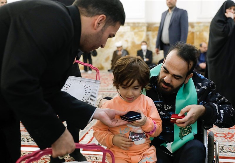 بزرگترین اجتماع توانیابان زیارت اولی در حرم مطهر رضوی + تصویر