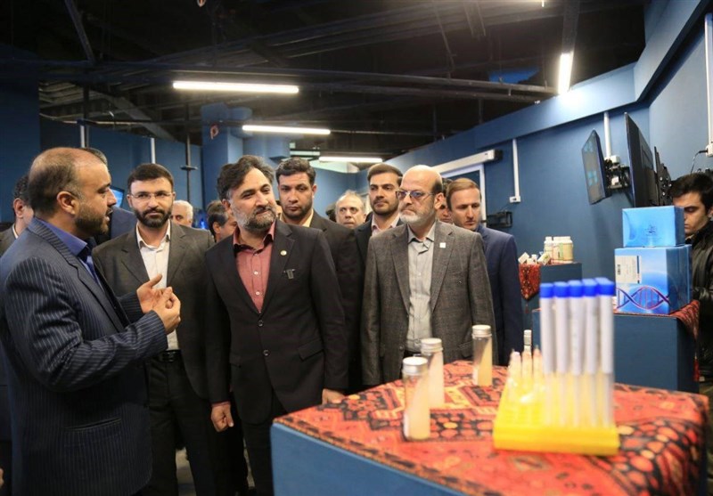 بهرهبرداری از مرکز نوآوری احیای واحدهای اقتصادی با حضور دهقانی