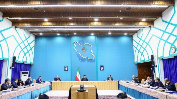 تاکید رئیس جمهور بر توجه به تجاریسازی و صادرات محصولات دانشبنیان