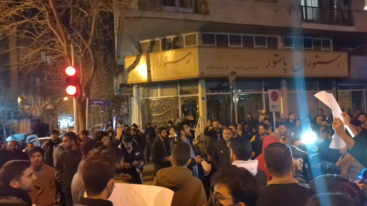 تجمع دانشجویان علیه صهیونیستها پس از شهادت سردار موسوی