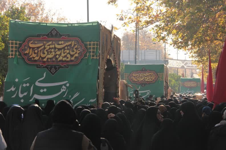 تشییع باشکوه آلاله زهرایی در شیراز/ کاروان ۱۲ شهید گمنام استان فارس را معطر کرد + تصاویر