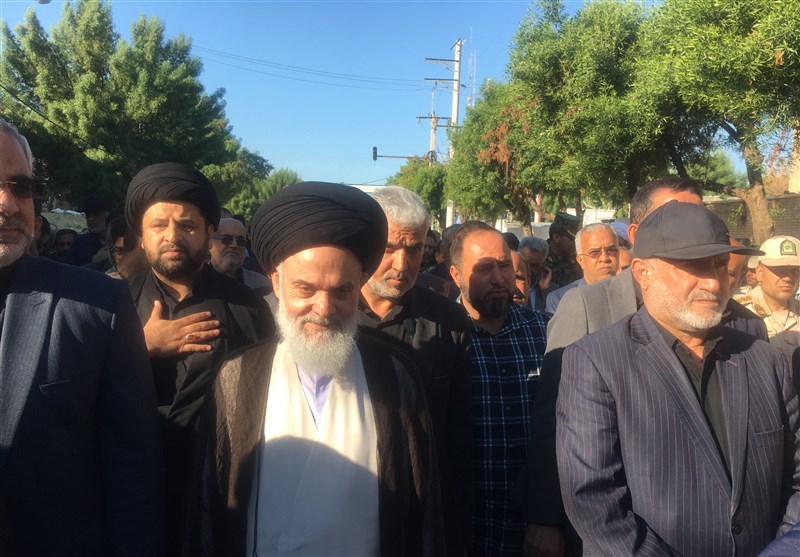 تشییع باشکوه شهدای گمنام در بوشهر/ تجدید میثاق بوشهریها با خوشنامان وطن از کنار خلیج فارس + فیلم و تصاویر