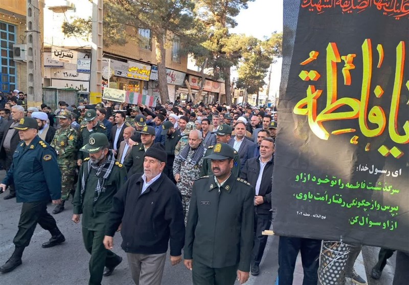 تشییع پیکر مطهر شهید گمنام دفاع مقدس در تربت جام +تصاویر