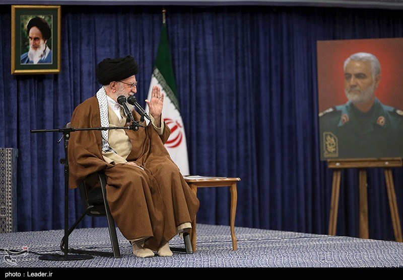 تصاویر کدام شهدا زینتبخش دیدار رهبر انقلاب با مردم کرمان و خوزستان بود؟