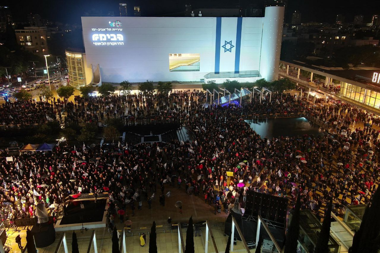 تظاهرات هزاران معترض علیه نتانیاهو در تلآویو