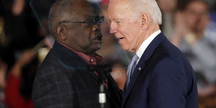 تغییر موضع گسترده رایدهندگان سیاهپوست آمریکا نسبت به ترامپ و بایدن