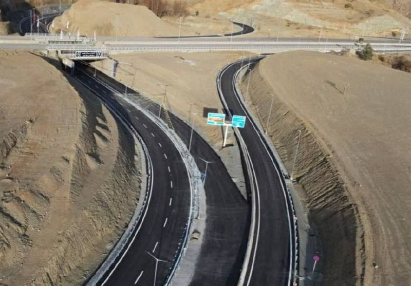 کاهش ترافیک شاهراه ارتباطی ۱۴ استان با آزادراه شمالی کرج/ ساخت پیچیدهترین پل ایران و صرفهجویی روزی ۹۰ میلیارد سوخت