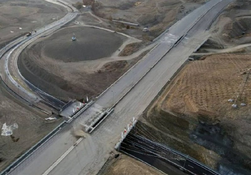 کاهش ترافیک شاهراه ارتباطی ۱۴ استان با آزادراه شمالی کرج/ ساخت پیچیدهترین پل ایران و صرفهجویی روزی ۹۰ میلیارد سوخت