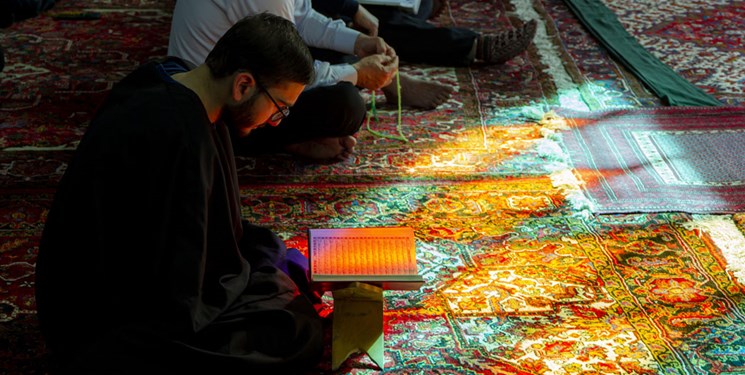جوانان و نوجوانان بیشترین شرکتکنندگان در مراسم اعتکاف هستند