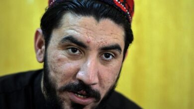 حمله پلیس پاکستان به کاروان جنبش تحفظ پشتونها