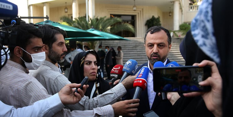 خاندوزی: زیانی متوجه بانک ملی و سرمایههای مردم در مؤسسه نور نیست