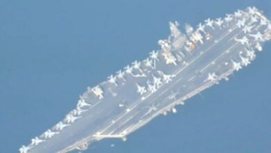 خروج ناو هواپیمابر آیزنهاور آمریکا از خلیج فارس