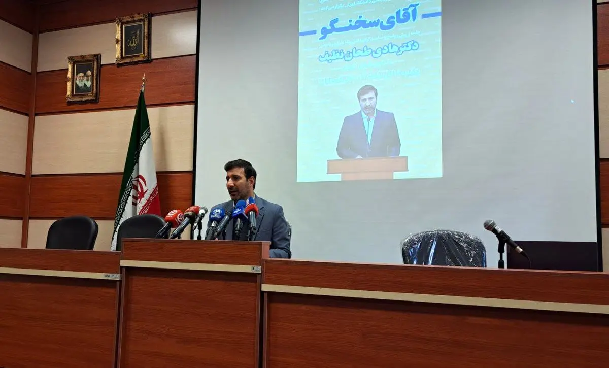 دانشجویان نباید اجازه دهند برایشان مسائل بیاهمیت طرح کنند