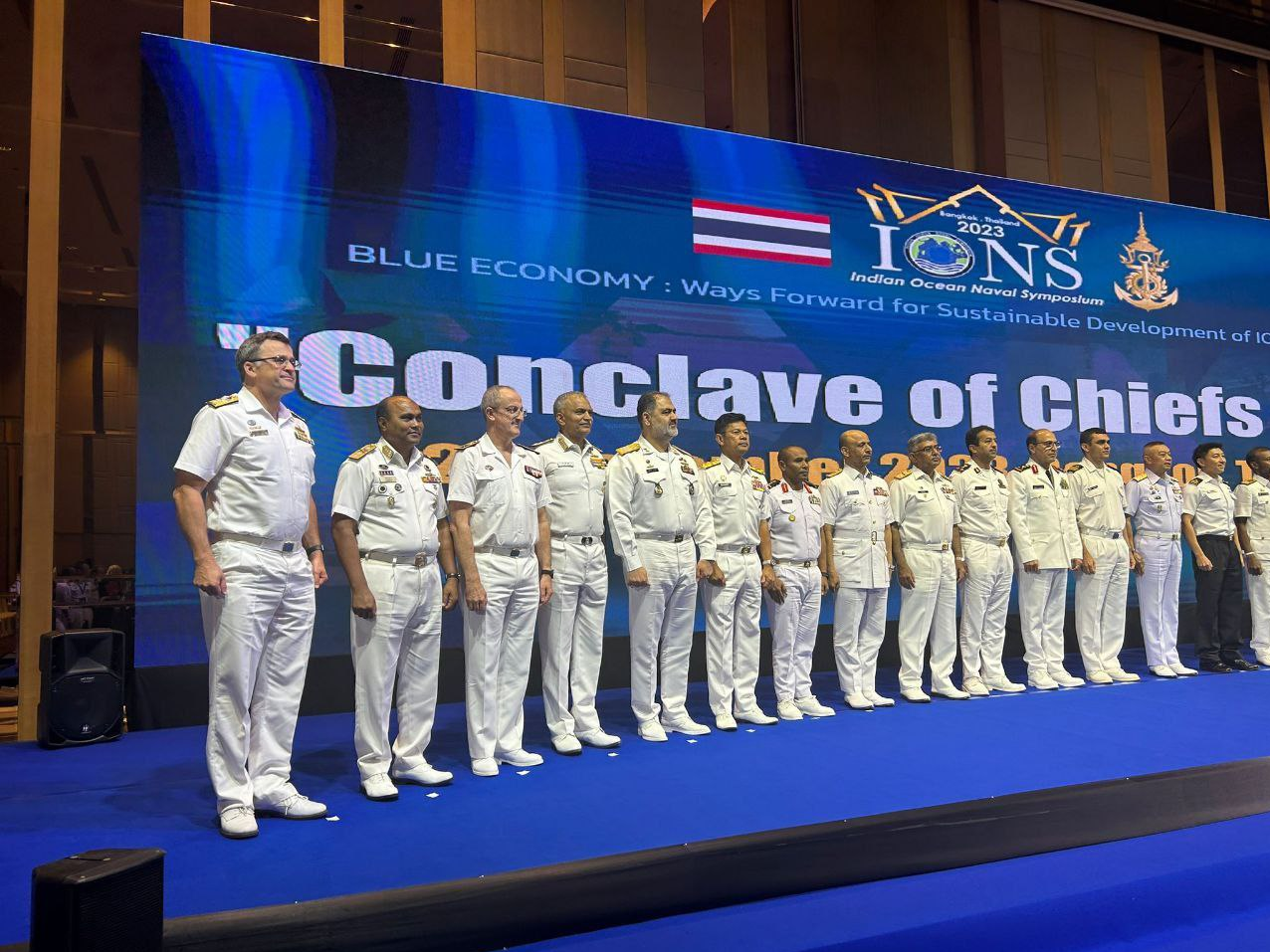 دریادار ایرانی: توان ایران در برقراری امنیت در اقیانوس را به آیونز ارائه میکنیم