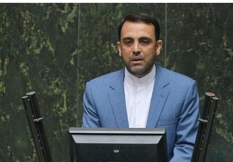 راهکارهایی برای افزایش مشارکت مردم در انتخابات/کاندیداها از دادن وعدههای خلاف قانون بپرهیزند