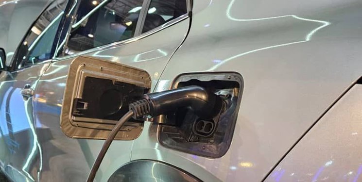 «ریرا برقی» نمونه حرکت ایرانخودرو به سمت روزآوری محصولات است