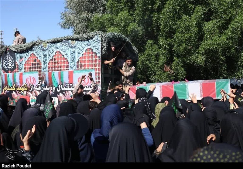 سلام هرمزگان بر قهرمانان خوشنام وطن/ عطر لالههای گلگون در هرمزگان پیچید + فیلم و تصاویر