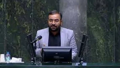 شب گذشته به طور ناگهانی برای همسانسازی حقوق بازنشستگان ۵۰ همت از جیب سازمان برنامه و بودجه به کمیسیون تلفیق آمد تا نظر نمایندگان را جلب کنند