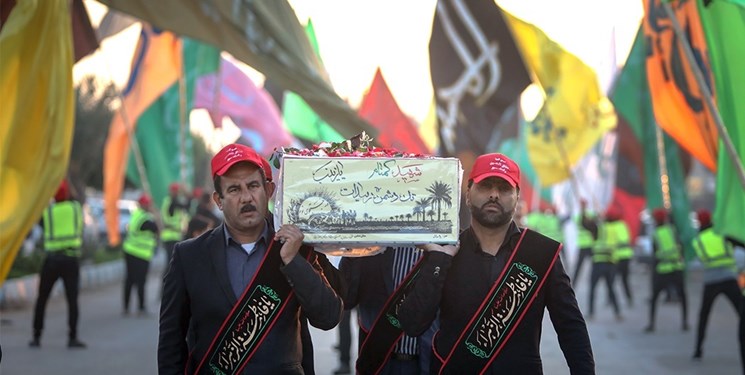 عطر لالهها در قدمگاه شهیدان پیچید+عکس