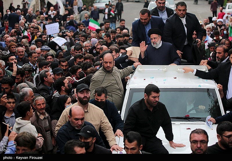 فرماندار شهرکرد: در مراسم استقبال از رئیس جمهور در شهرکرد کسی در خانه نماند