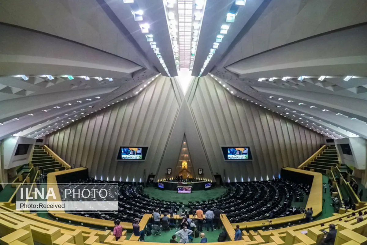 لایحه الحاق برخی مواد به قانون تنظیم بخشی از مقررات مالی دولت (۳) به صورت دوشوری بررسی میشود