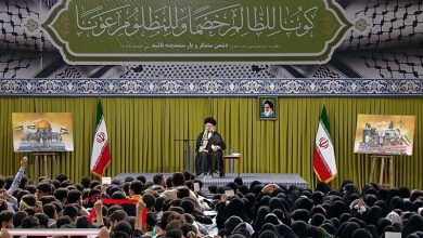 مردم قم با امام خامنهای دیدار میکنند