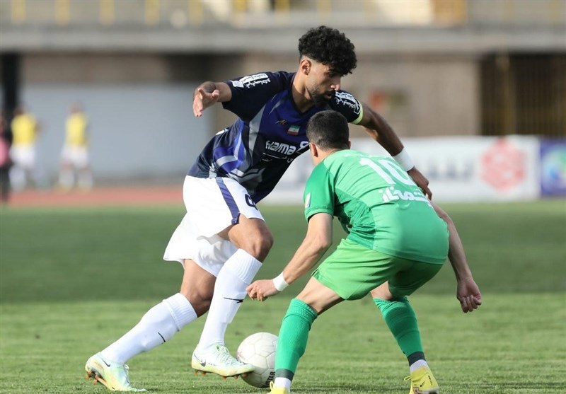 نگاهی به تقابل ذوبآهن و پیکان/ تلاش گاندوها برای پس گرفتن رده دوم