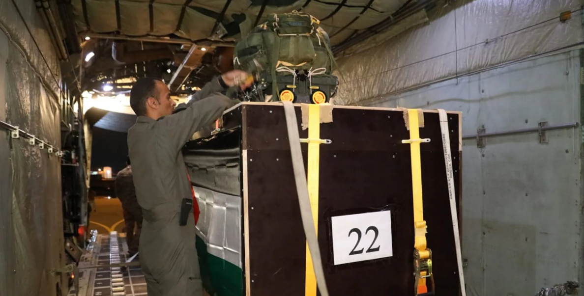 هلیبرن نیروی هوایی اردن در شب کریسمس در غزه