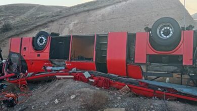 واژگونی اتوبوس در خراسانشمالی ۲ فوتی و ۱۰ مصدوم برجای گذاشت